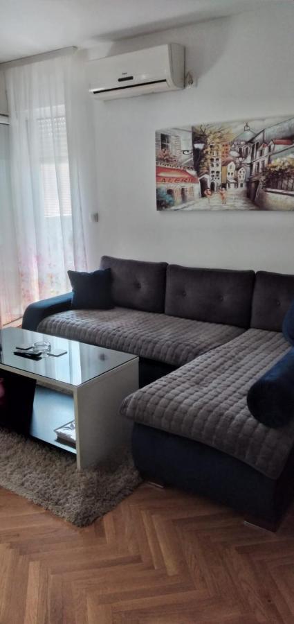 Apartman Luna Apartment Valjevo Exterior photo